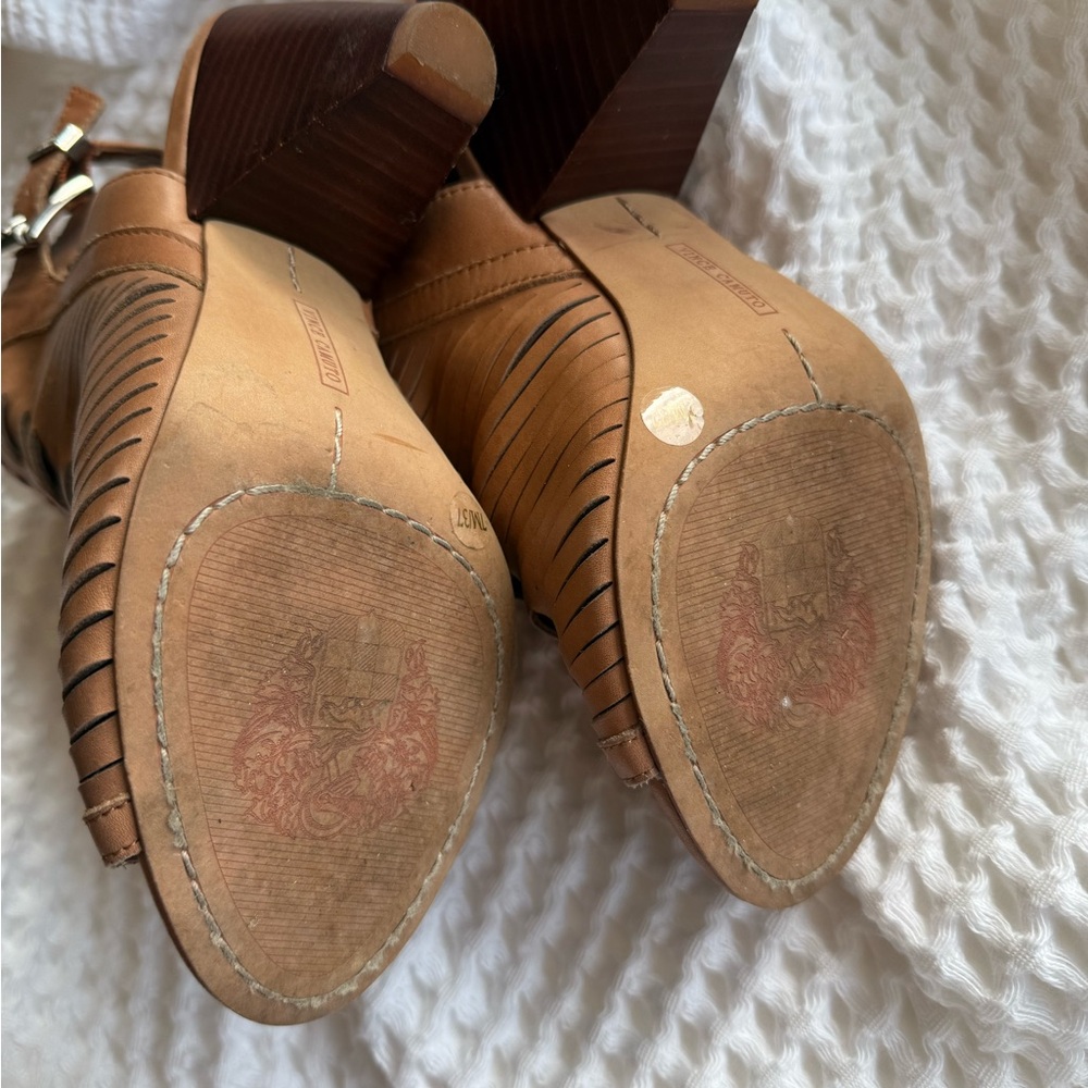 Vince Camuto Tan Leather Ankle Booties size 7 - Picture 7 of 7